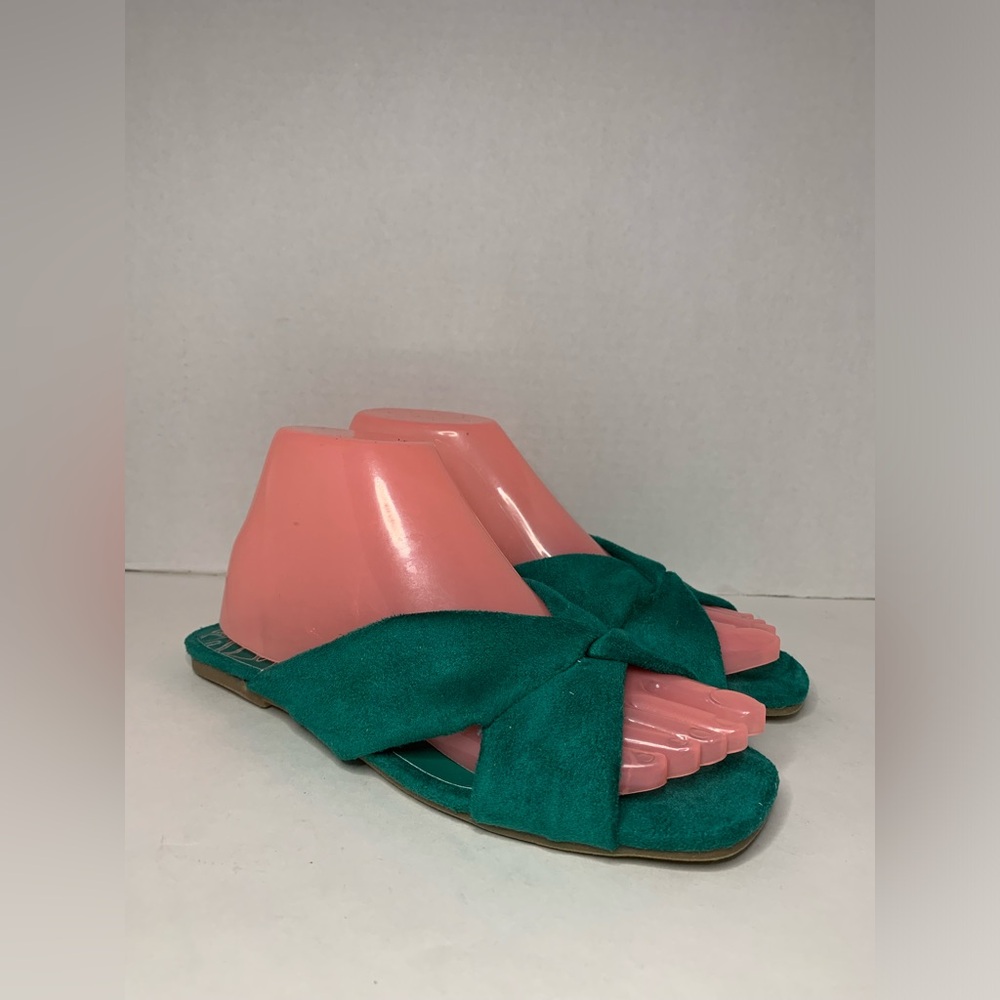 DV By Dolce Vita Womens Slippers Size 5 1/2
